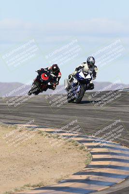 media/Nov-16-2025-Race Pace (Sun) [[8c5fa54630]]/Verified Riders/1-Turns 9 and 10 (925am)/